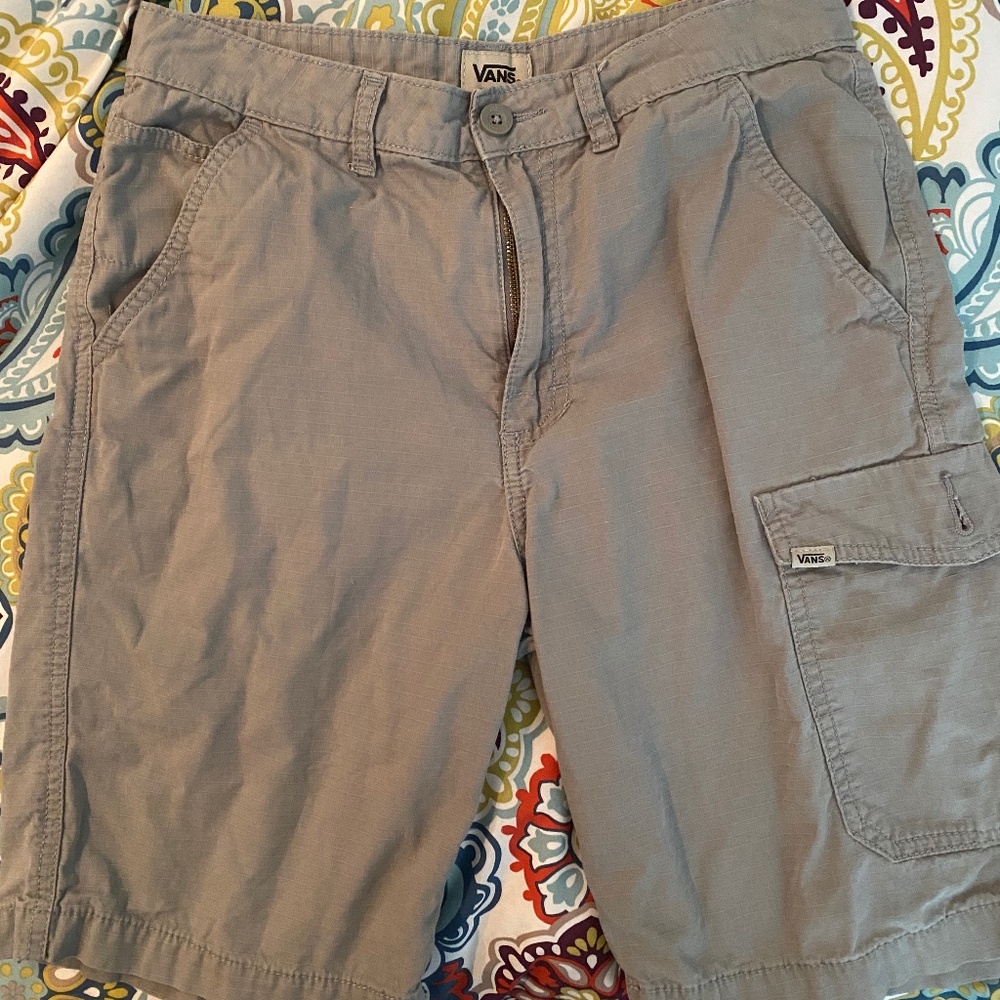 Vans cargo shorts